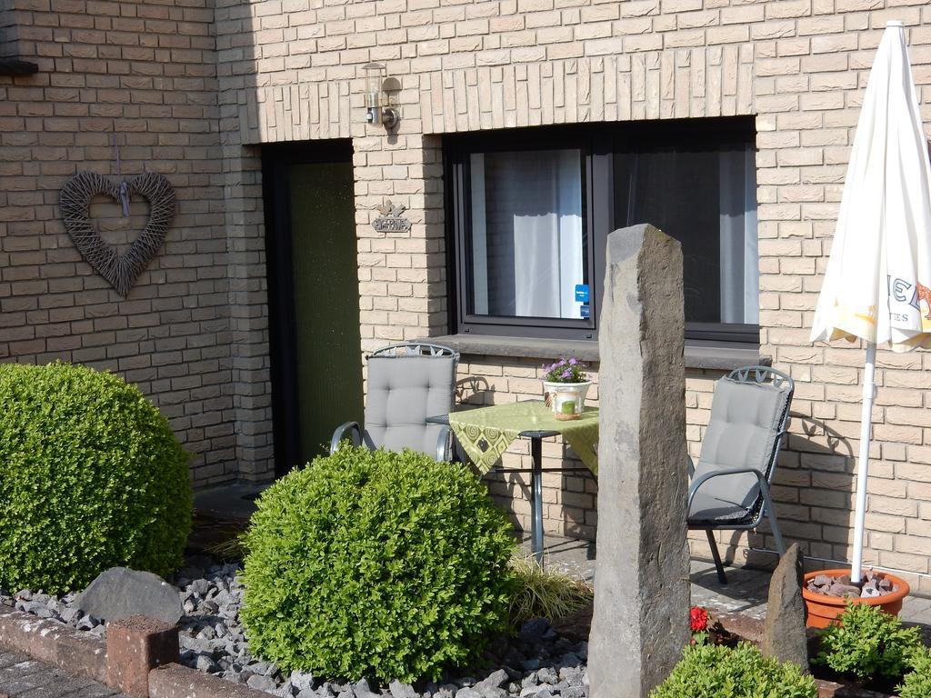 Pension-Jakobs Nachtsheim Exterior photo