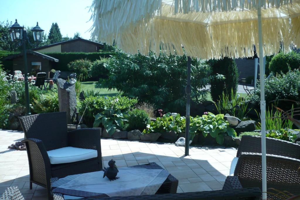 Pension-Jakobs Nachtsheim Exterior photo